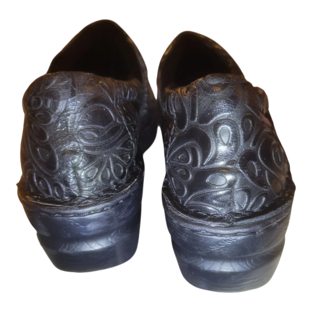 BOC‎ WOMENS CLOGS LEATHER SZ 8.5 M BC3630 BLACK WITH DESIGN - Picture 8 of 13